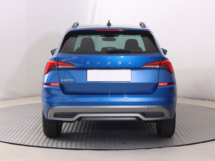 Škoda Kamiq, 2020