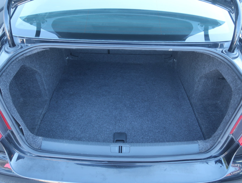 Volkswagen Passat, 2009