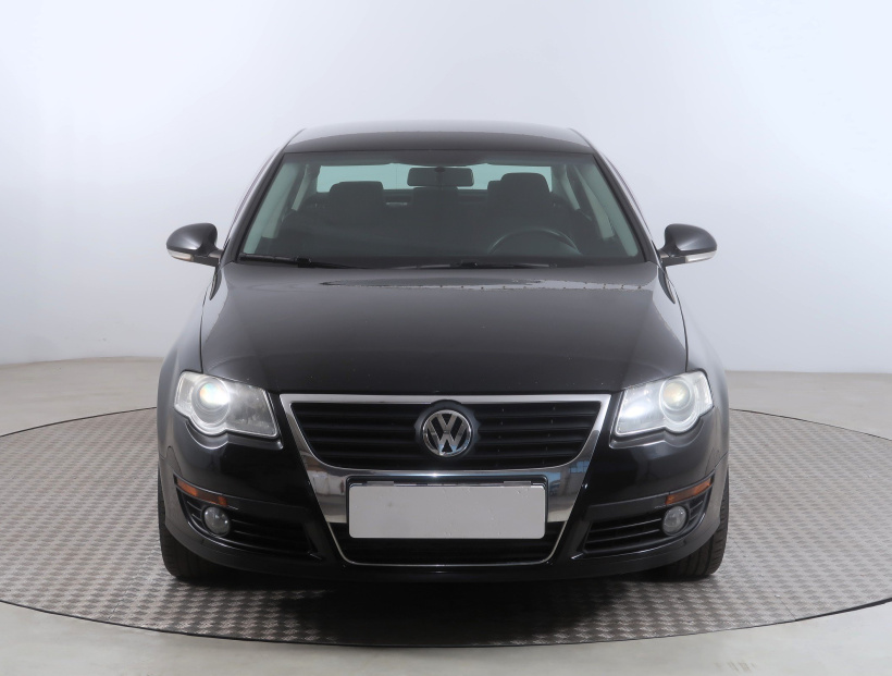 Volkswagen Passat, 2009