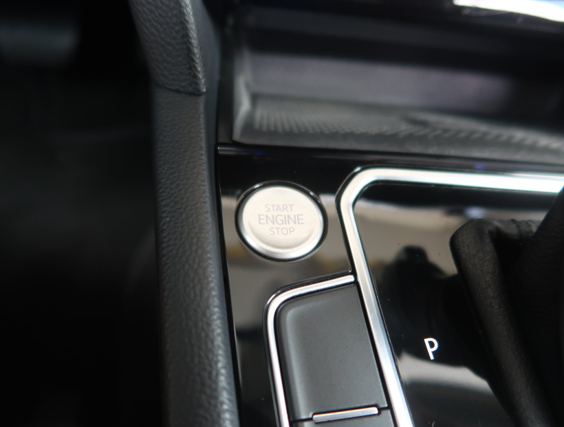 Volkswagen Passat, 2021