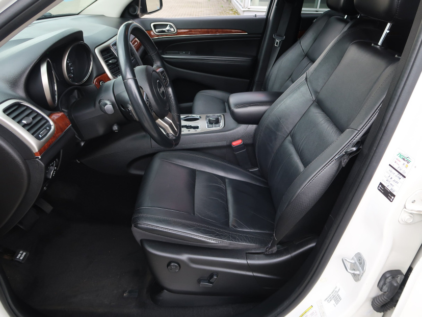Jeep Grand Cherokee, 2012