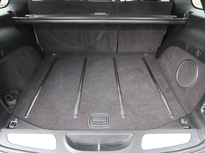 Jeep Grand Cherokee, 2012
