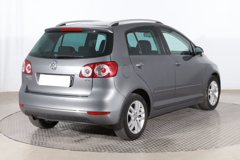 Volkswagen Golf Plus, 2010