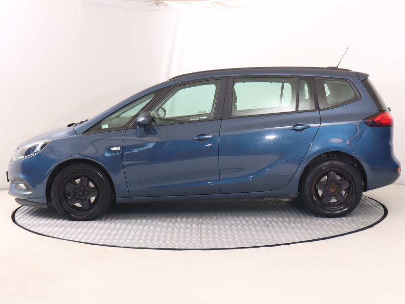 Opel Zafira Tourer, 2017