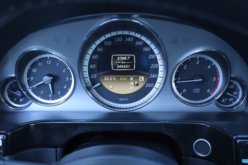 Mercedes-Benz E, 2012