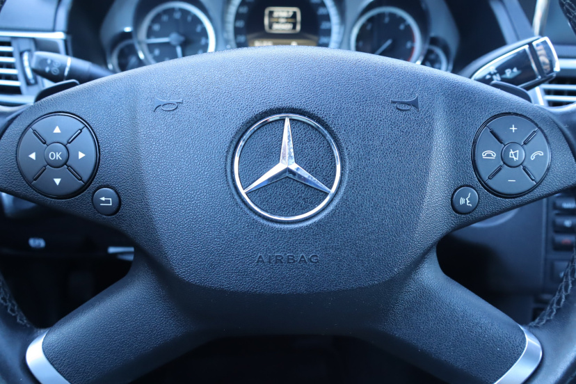 Mercedes-Benz E, 2012