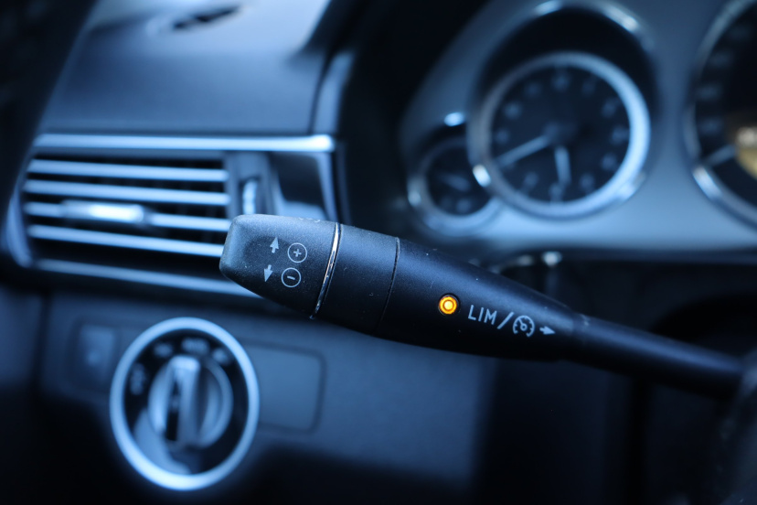 Mercedes-Benz E, 2012