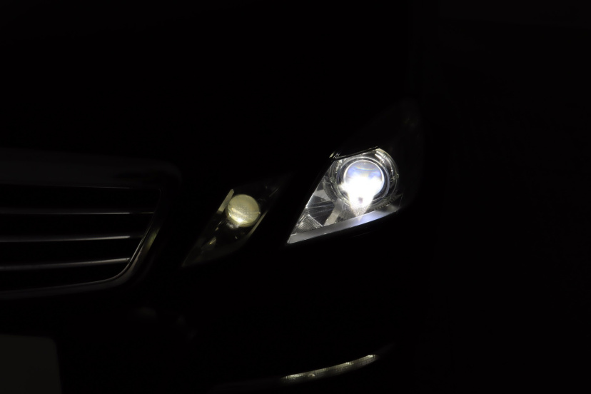 Mercedes-Benz E, 2012