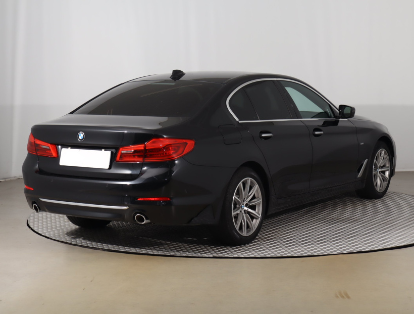 BMW 5, 2017