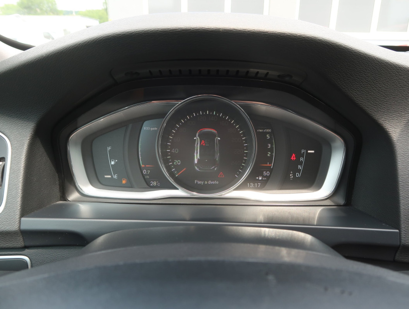 Volvo V60 Cross Country, 2017
