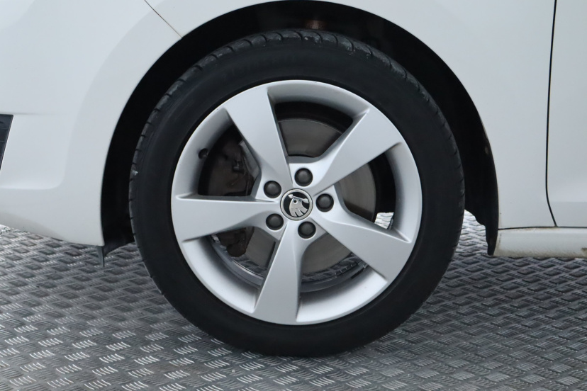 Škoda Rapid Spaceback, 2015