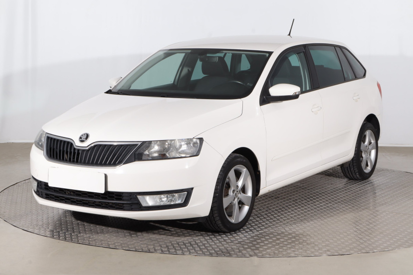 Škoda Rapid Spaceback, 2015