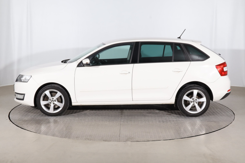 Škoda Rapid Spaceback, 2015