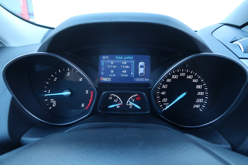 Ford Kuga, 2015