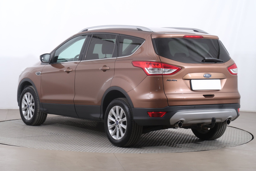 Ford Kuga, 2015
