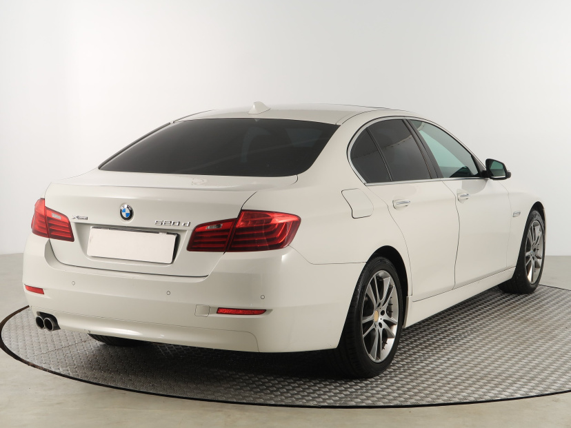BMW 5, 2013