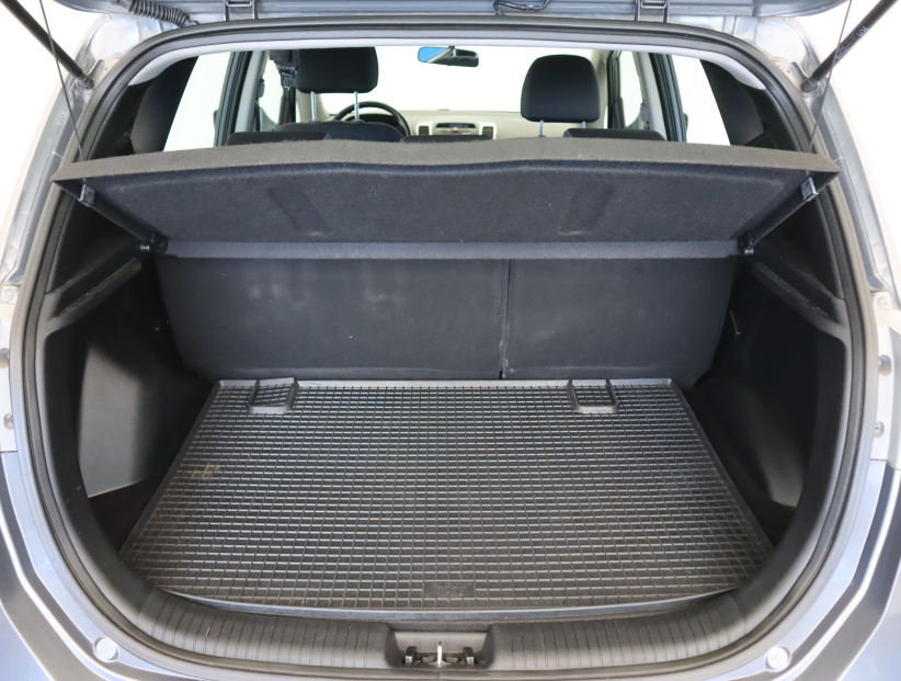 Hyundai ix20, 2013