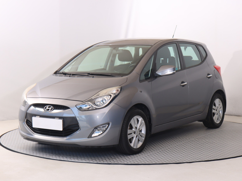 Hyundai ix20, 2013