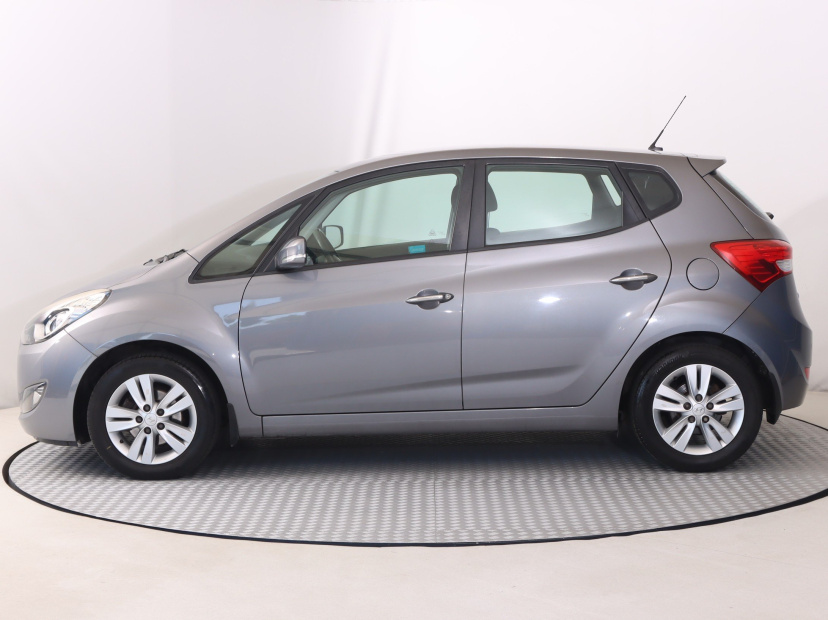 Hyundai ix20, 2013