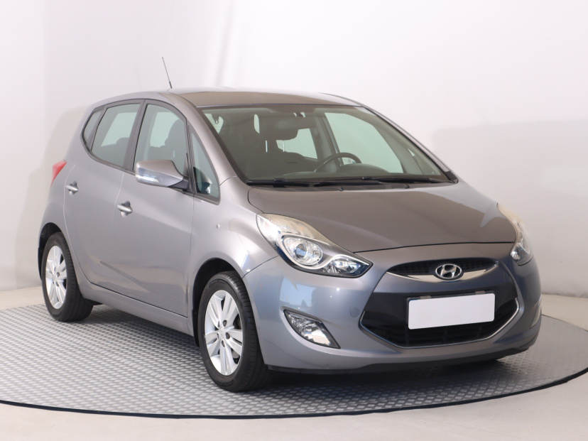 Hyundai ix20, 2013