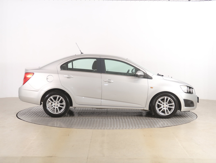 Chevrolet Aveo, 2012