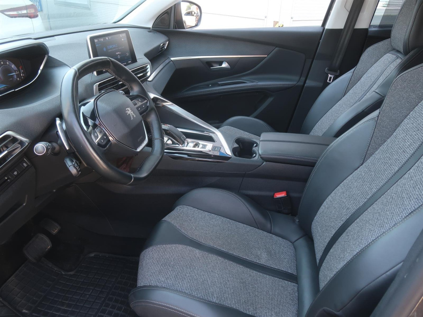 Peugeot 5008, 2020