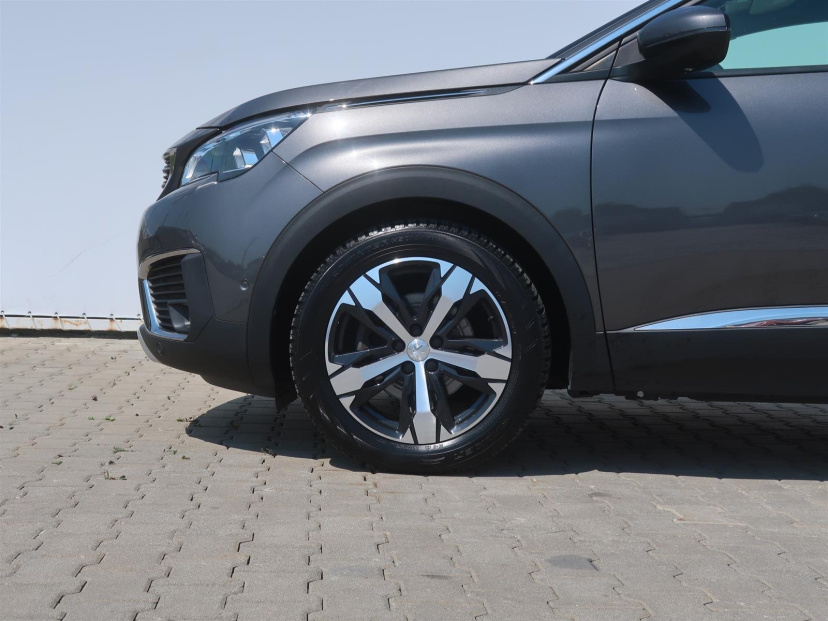 Peugeot 5008, 2020