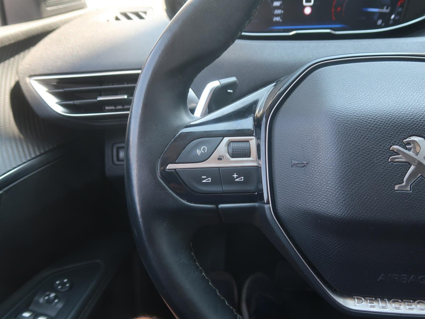 Peugeot 5008, 2020