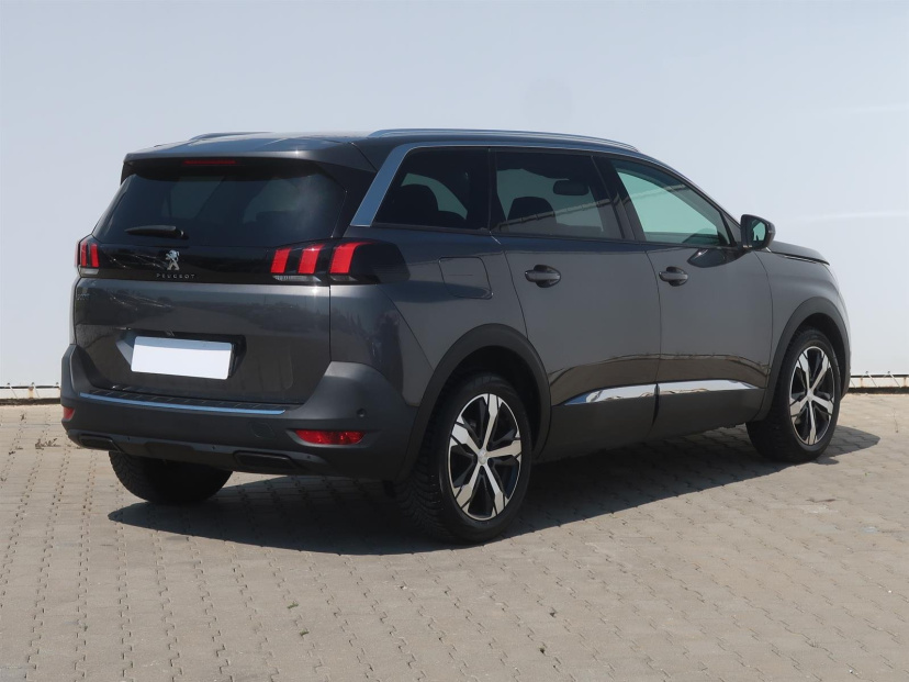 Peugeot 5008, 2020