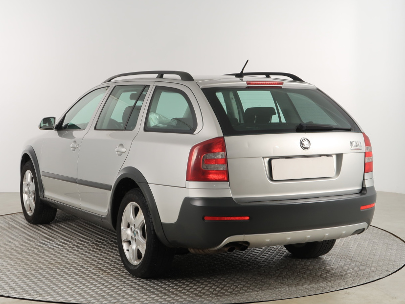 Škoda Octavia Scout, 2007
