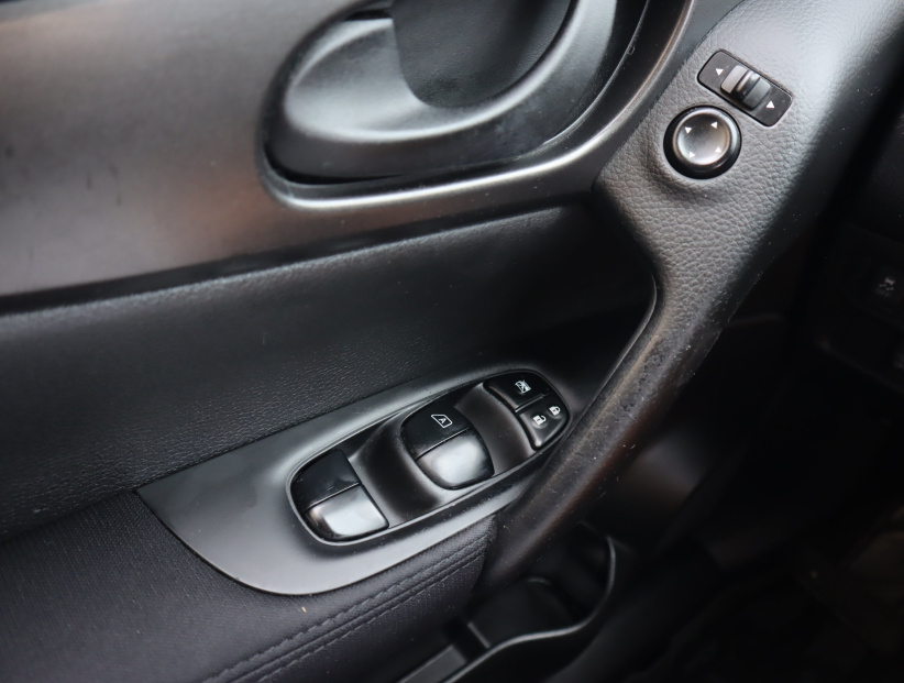 Nissan Qashqai, 2014