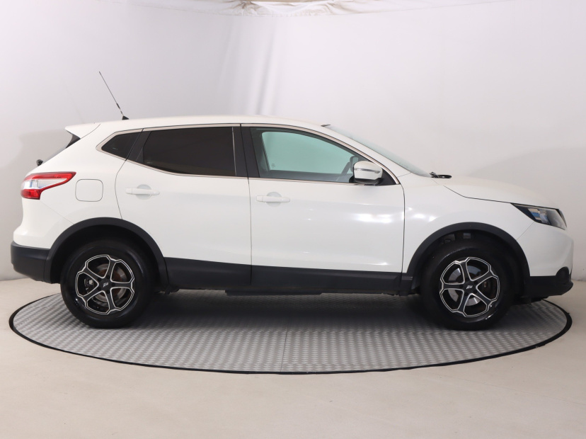 Nissan Qashqai, 2014