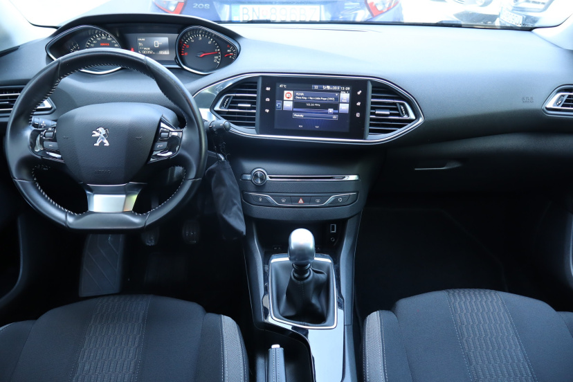 Peugeot 308, 2016