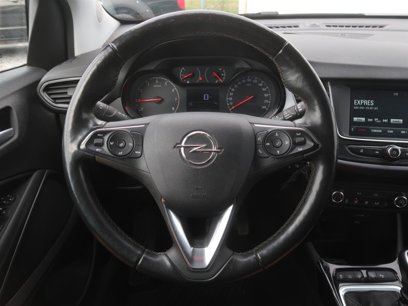 Opel Crossland, 2021