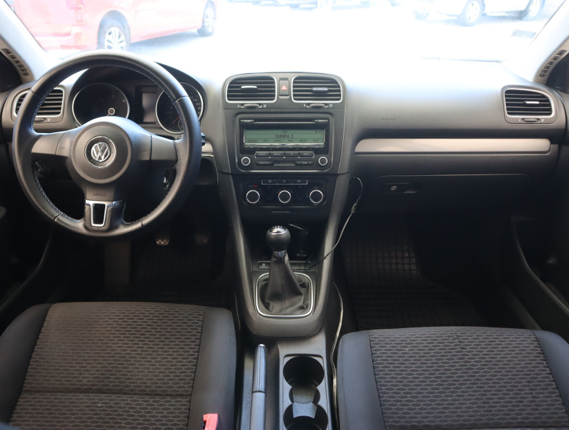 Volkswagen Golf, 2011