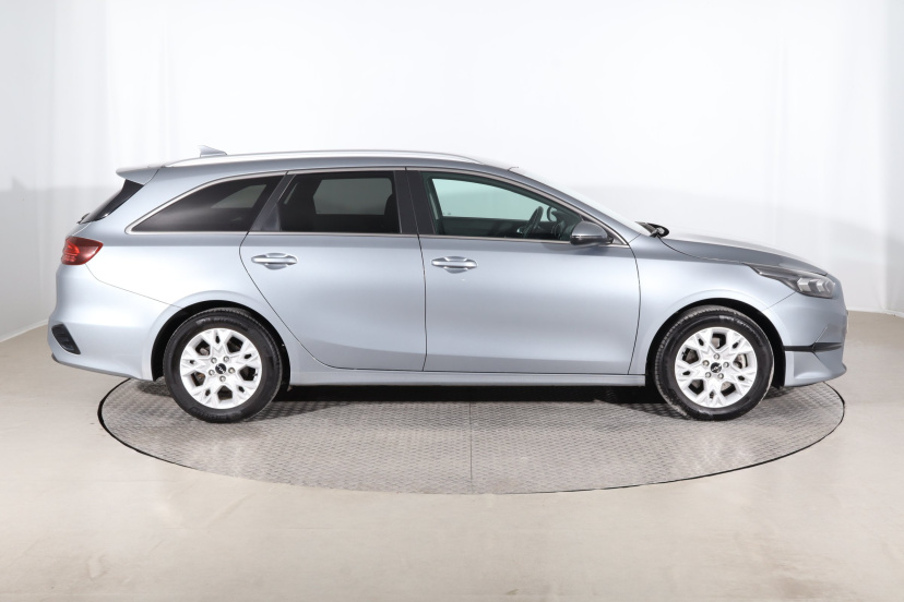 Kia Ceed, 2022