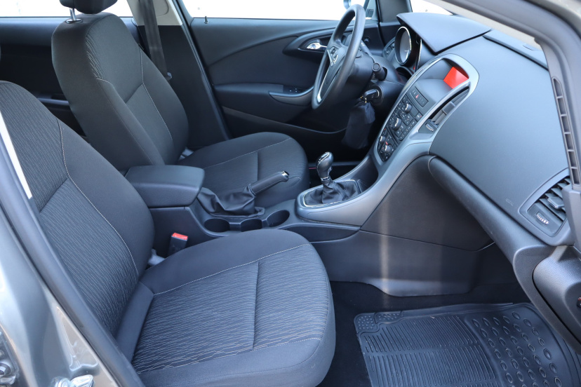Opel Astra, 2016