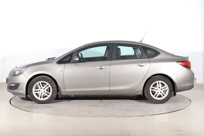 Opel Astra, 2016