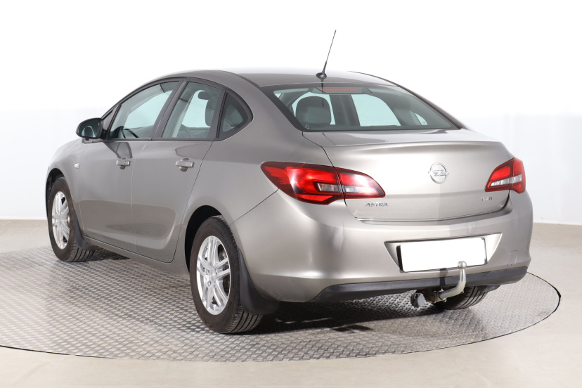 Opel Astra, 2016