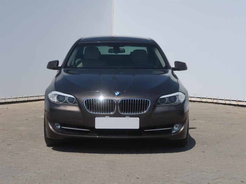 BMW 5, 2013