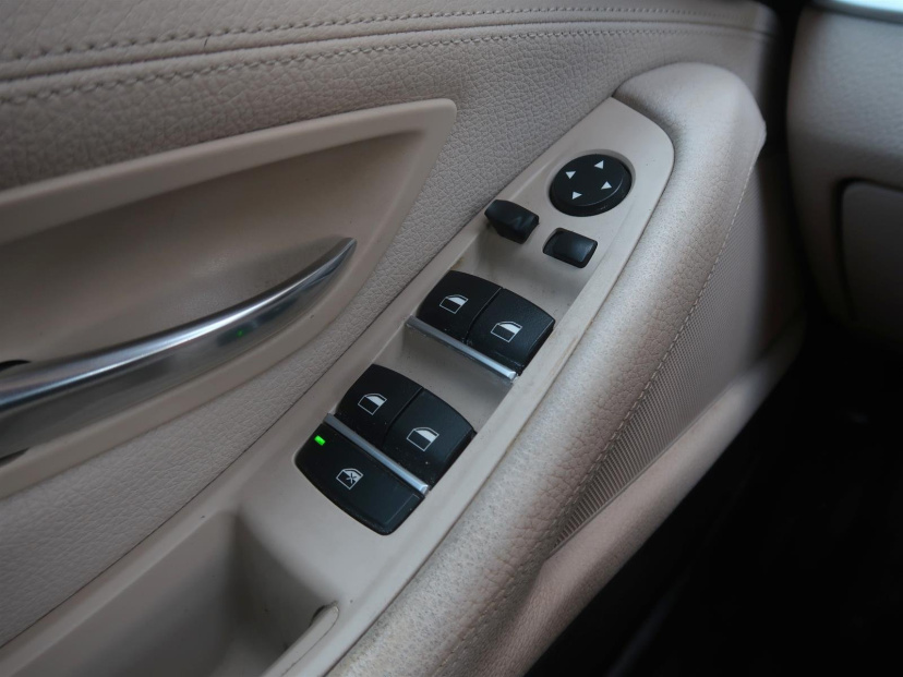 BMW 5, 2013