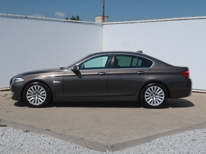 BMW 5, 2013