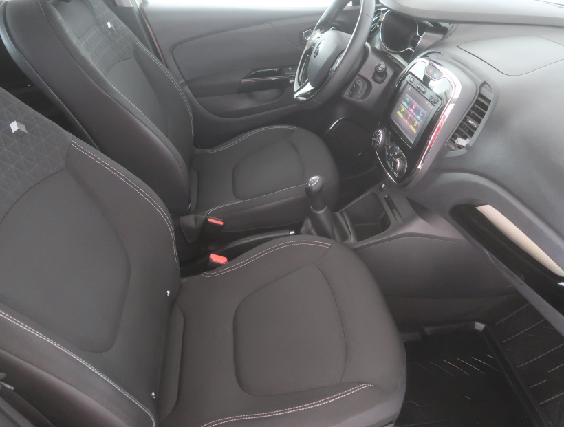 Renault Captur, 2016