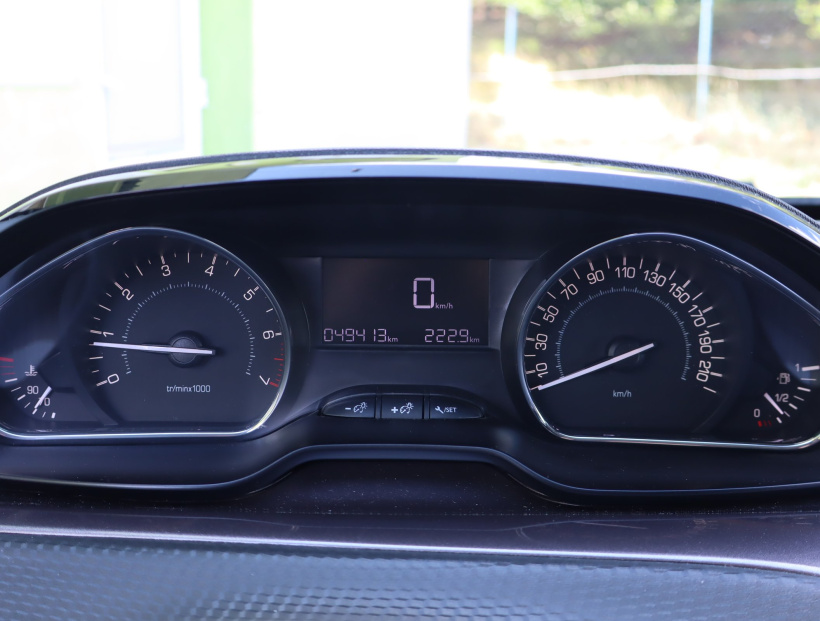 Peugeot 2008, 2014