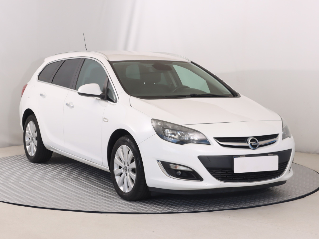 Opel Astra, 2013