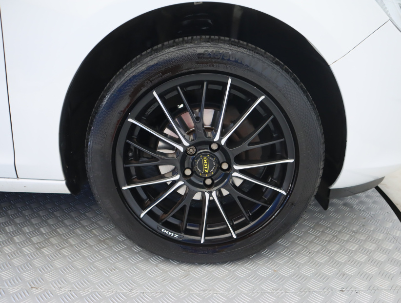 Opel Astra, 2012
