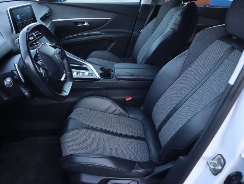 Peugeot 5008, 2018