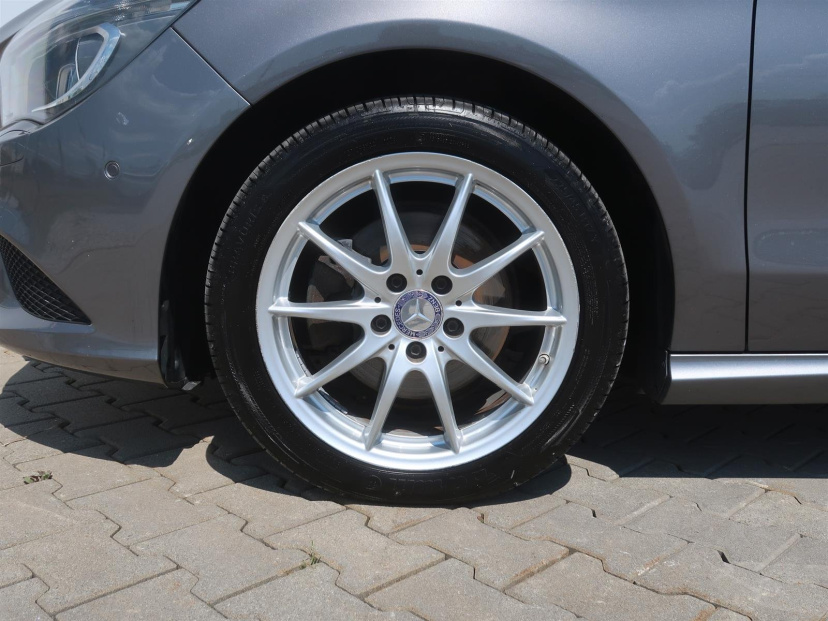 Mercedes-Benz CLA, 2016