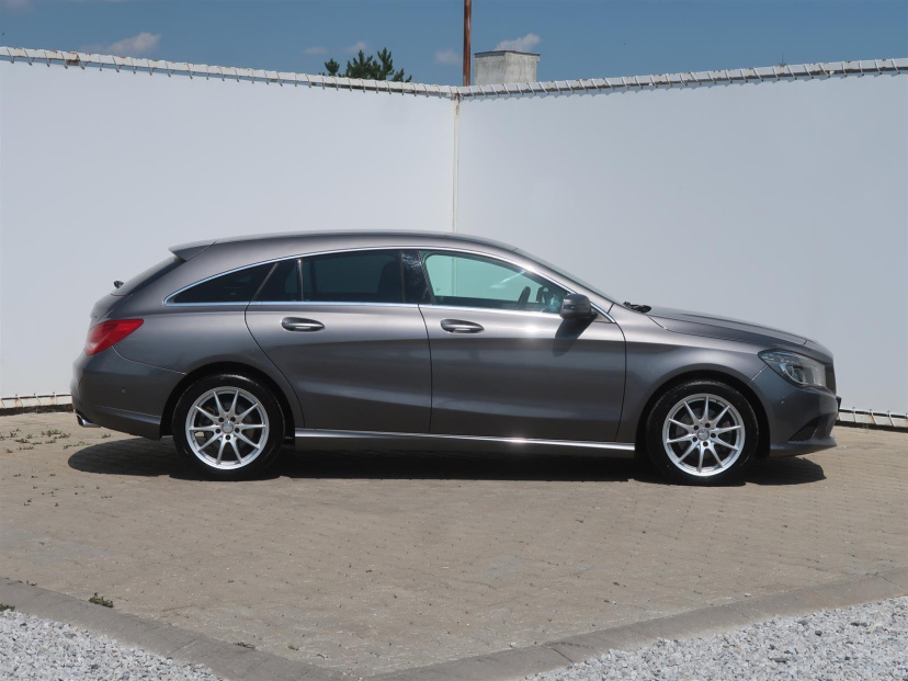 Mercedes-Benz CLA, 2016