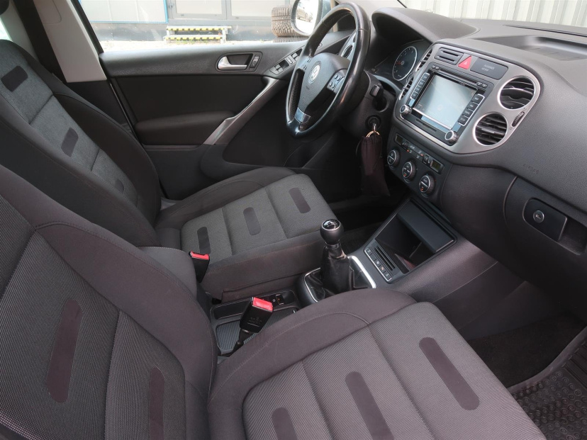Volkswagen Tiguan, 2008